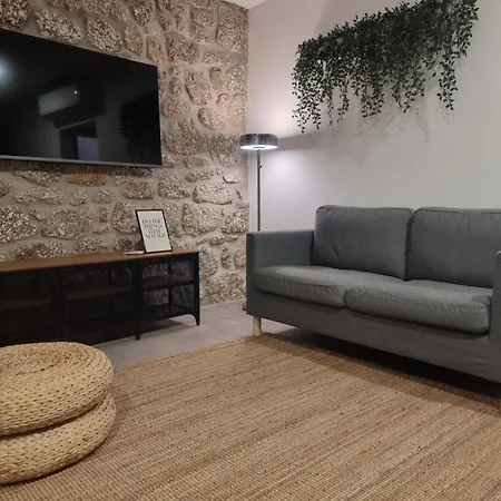 Hortela Da Ribeira - Serra Da Estrela Cortes do Meio