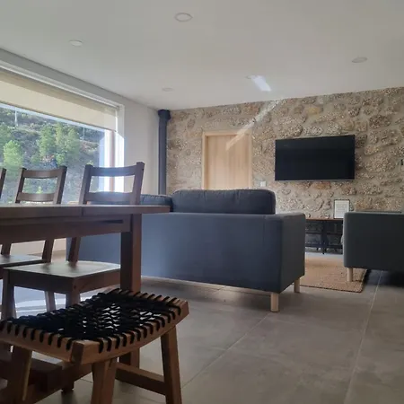 בית נופש Hortela Da Ribeira - Serra Da Estrela *