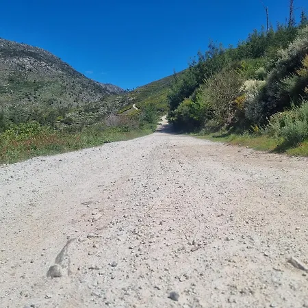 Hortela Da Ribeira - Serra Da Estrela Сasa de vacaciones *