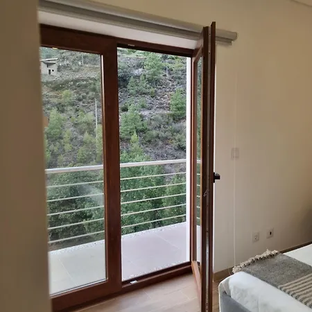 Hortela Da Ribeira - Serra Da Estrela