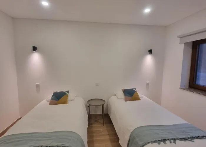 Hortela Da Ribeira - Serra Da Estrela Cortes do Meio