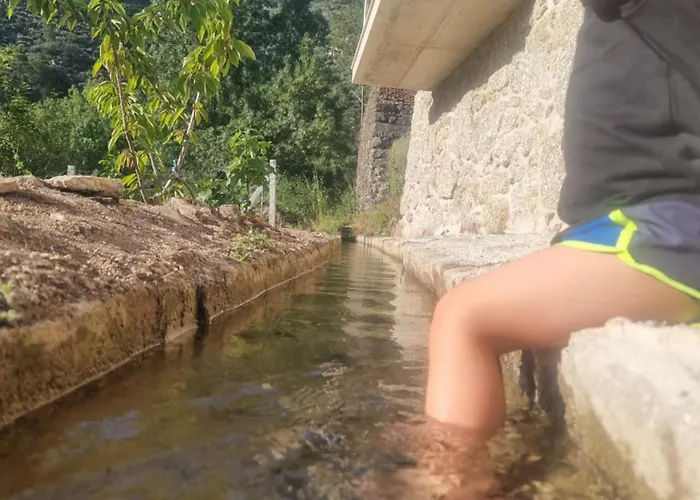 Nyaraló Hortela Da Ribeira - Serra Da Estrela Cortes do Meio