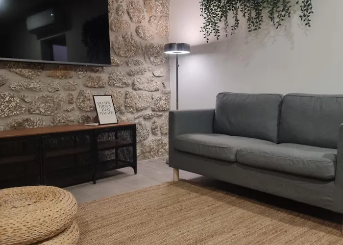 Hortela Da Ribeira - Serra Da Estrela Cortes do Meio