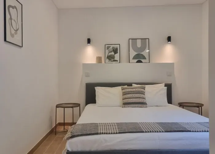 Hortela Da Ribeira - Serra Da Estrela Cortes do Meio