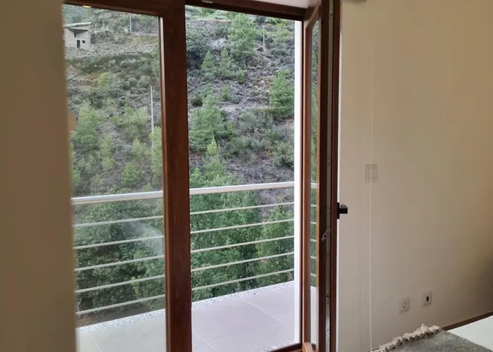 Hortela Da Ribeira - Serra Da Estrela